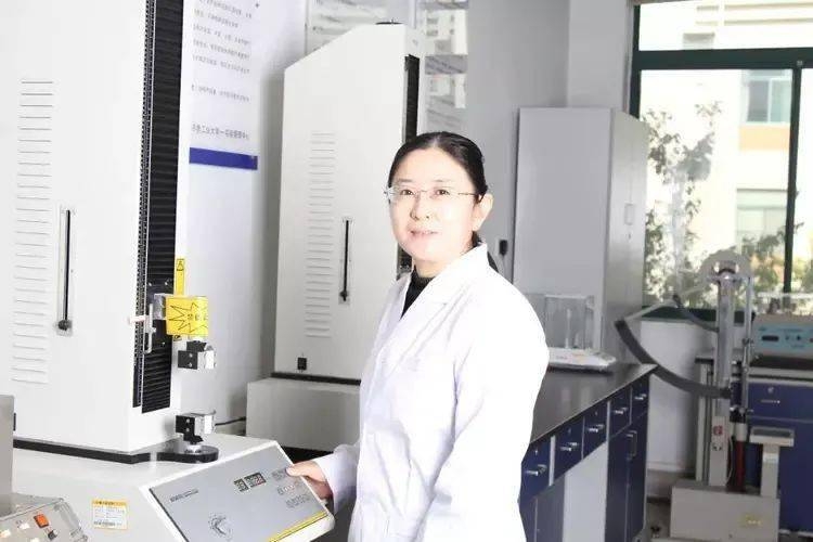 吉兴香教授荣获第十八届中国青年女科学家奖